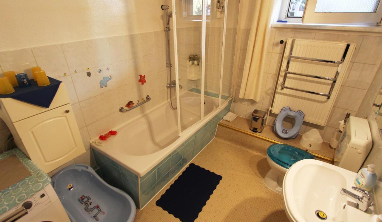 Ferienwohnung Familienwohnung Kröpelin Εξωτερικό φωτογραφία